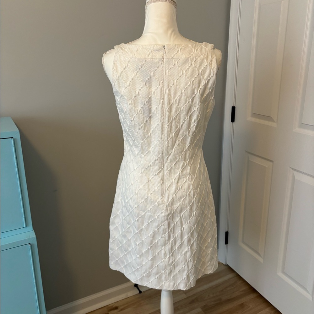 NWT White dress by White House Black Market size 6. - Picture 2 of 4